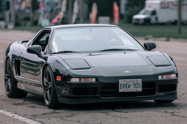 How are UK car dealerships enhancing the customer experience with digital tools?